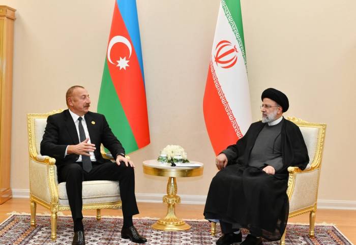 Ильхам Алиев встретился с Президентом Ирана