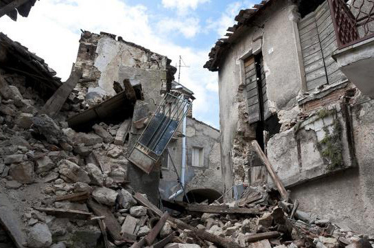 Опубликовано видео последствий землетрясения в Перу - ВИДЕО
