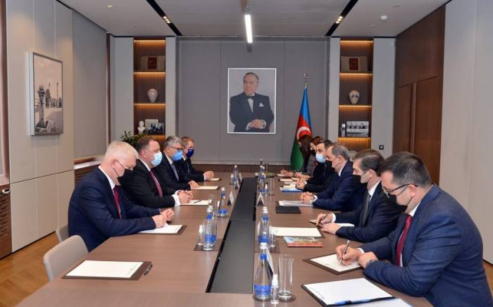 Глава МИД встретился с председателем межпарламентской группы Эстония-Азербайджан