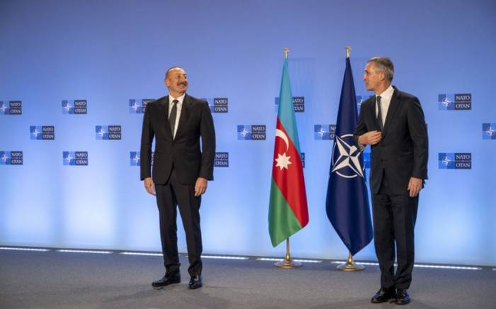 Президент: Азербайджан привержен миру в регионе
