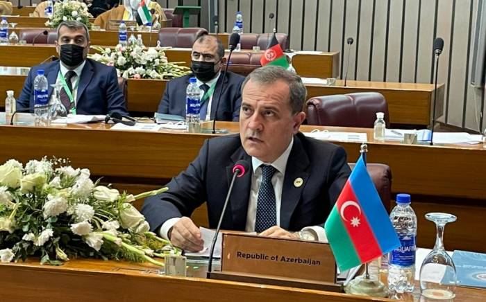 МИД: Азербайджан готов поддержать ОИС по урегулированию гуманитарной ситуации в Афганистане
