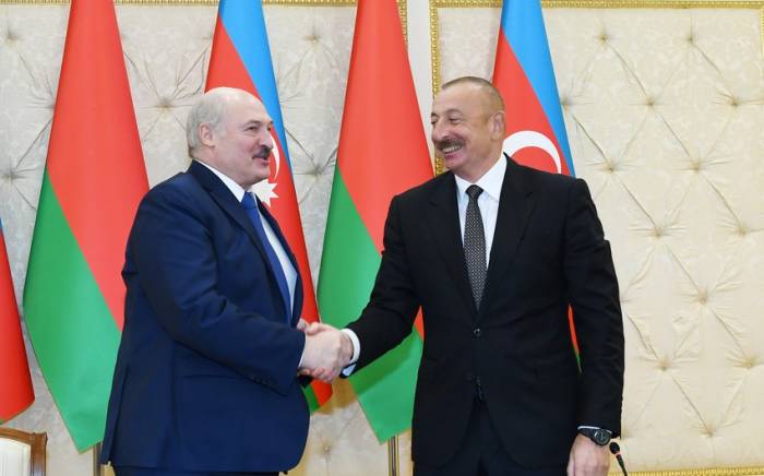 Александр Лукашенко направил президенту Азербайджана поздравительное письмо