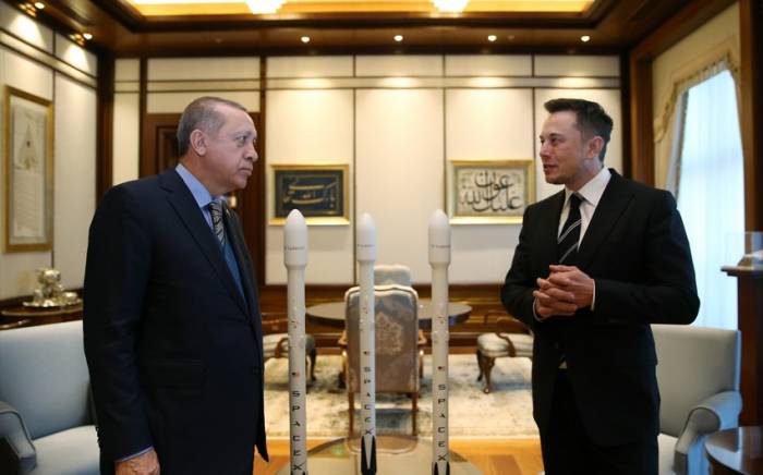 Эрдоган обсудил с Маском сотрудничество в космической сфере

