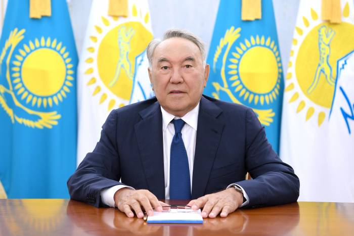 Нурсултан Назарбаев выступил с обращением - ВИДЕО