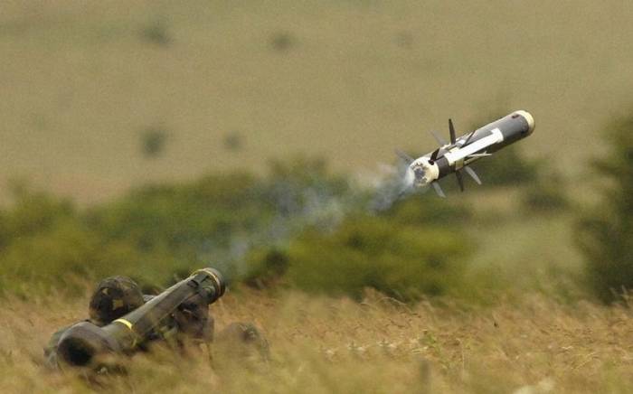 Грузия закупит дополнительные противотанковые комплексы Javelin у США
