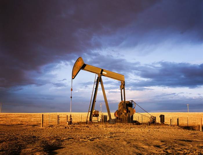 Нефть подорожала до уровня 2014 года
