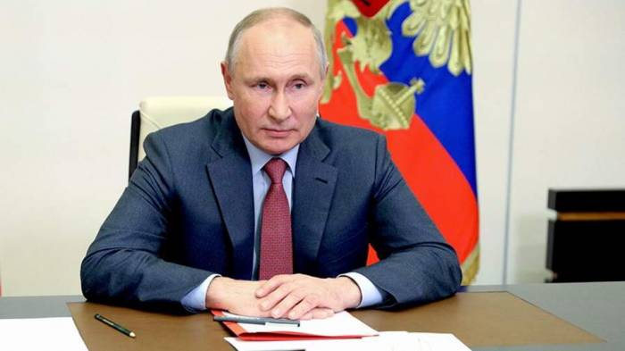 Политолог предложил собрать экс-президентов США для встречи с Путиным