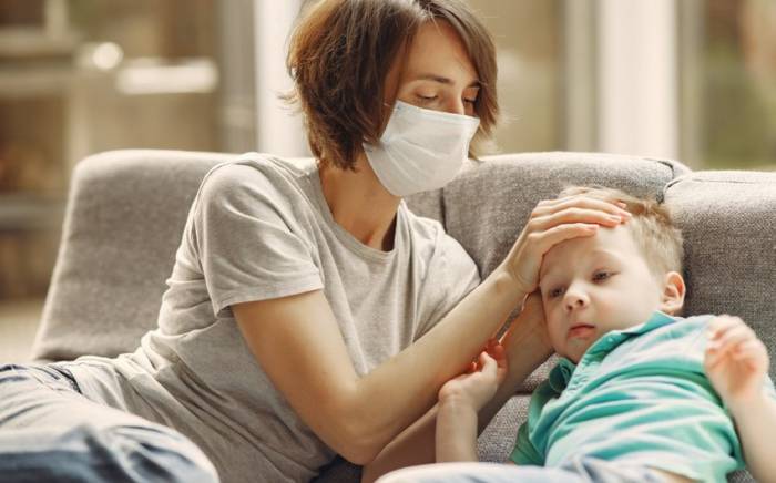 Минздрав: Сейчас дети в основном болеют сезонным гриппом, а не COVID-19
