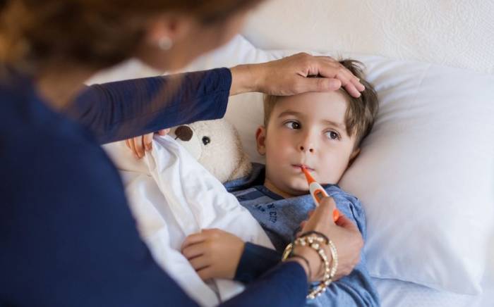 Вирус у детей в Азербайджане - обычный грипп
