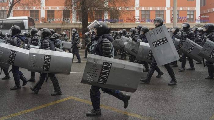 Полиция Алма-Аты сообщила о ликвидации десятков участников беспорядков - ВИДЕО
