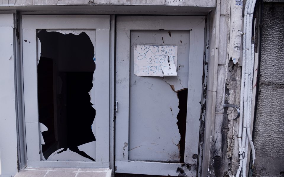 В Афинах террористы пытались взорвать мечеть
