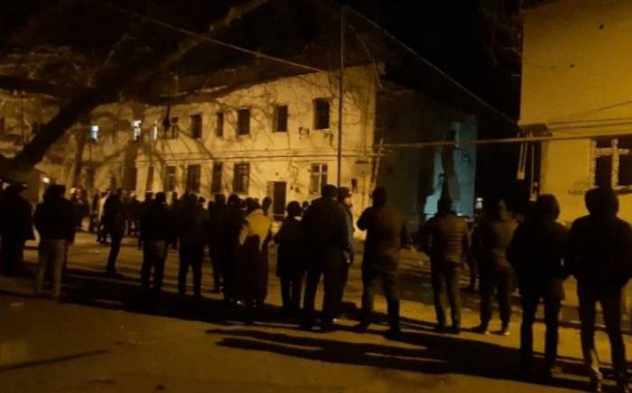 В Мингячевире произошел взрыв в жилом доме, есть пострадавшие
