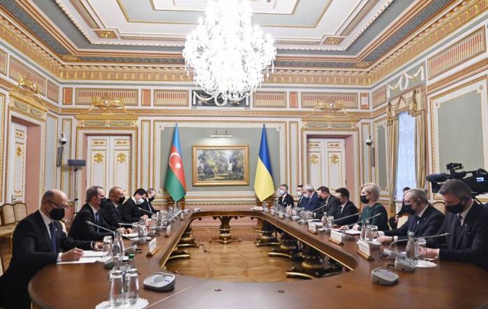 Президент Ильхам Алиев: Украина и Азербайджан успешно сотрудничают уже много лет
