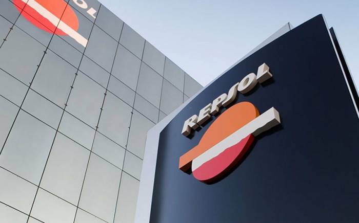 Власти Перу оштрафовали испанскую Repsol из-за разлива нефти
