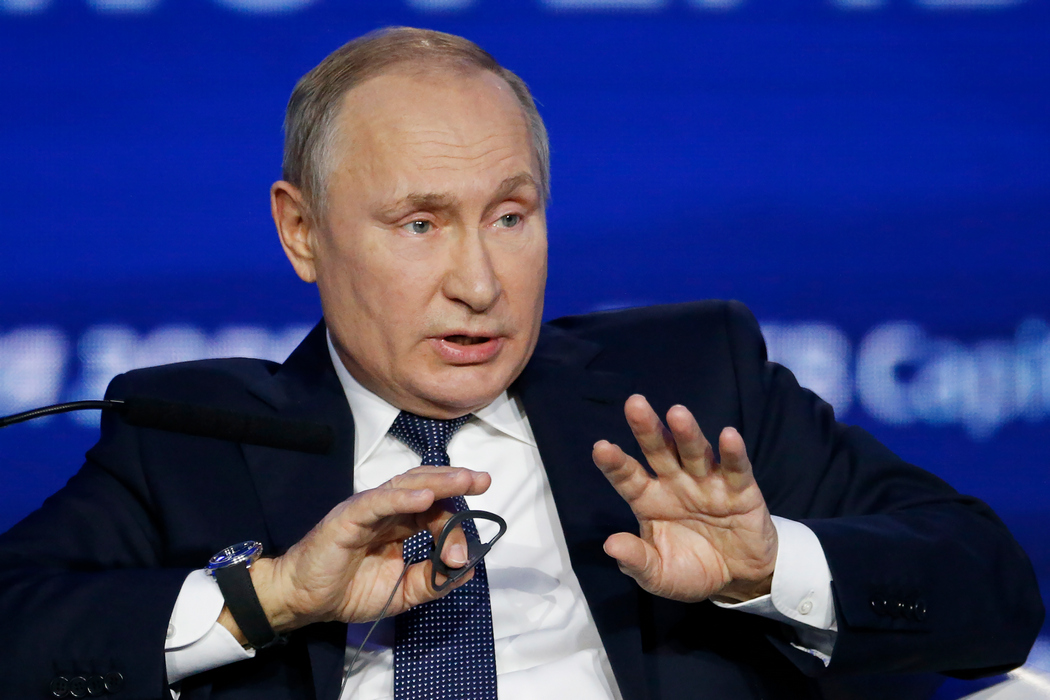 Путин выступил против попыток Запада политизировать Олимпиаду