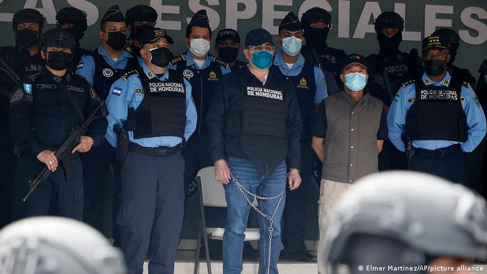 Полиция задержала экс-президента Гондураса