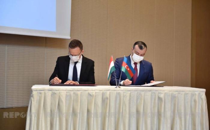 Азербайджан и Венгрия подписали ряд документов

