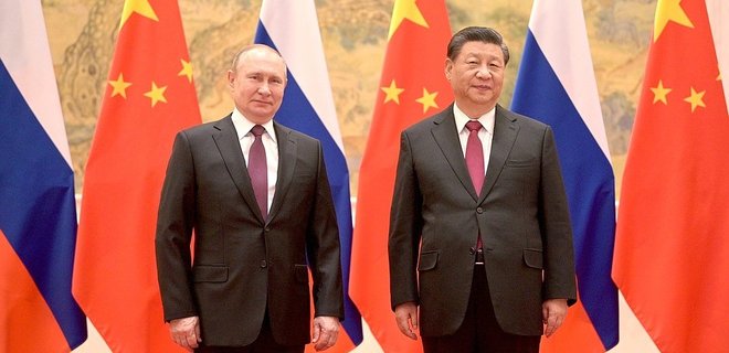 Китай присоединился к западным санкциям: два крупнейших банка ограничили сделки с РФ