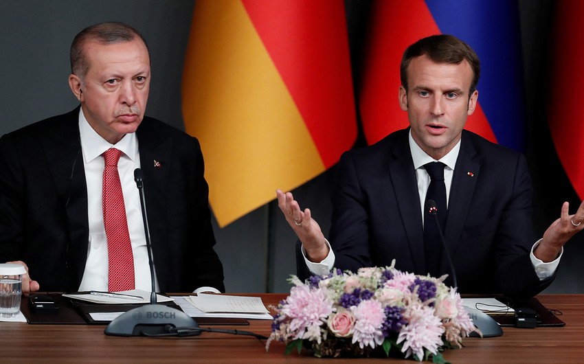 Макрон проведет переговоры с Байденом и Эрдоганом по Украине