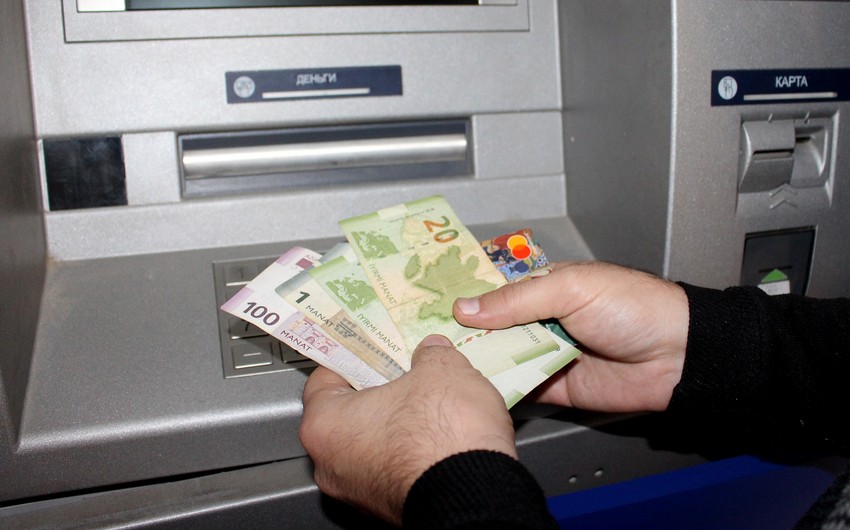 Пенсии в Азербайджане за февраль полностью выплатят до 15 числа