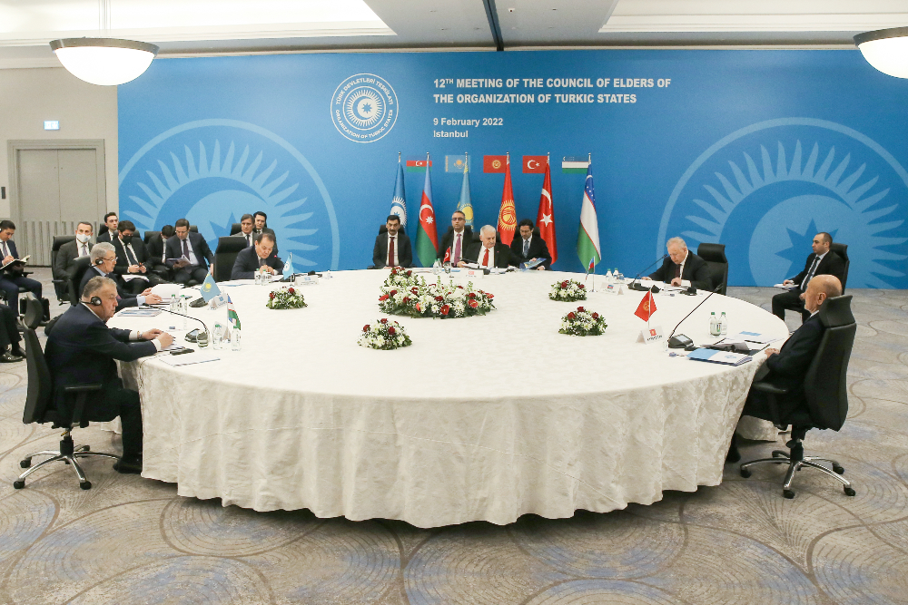 В Стамбуле обсуждают пути углубления сотрудничества тюркоязычных государств