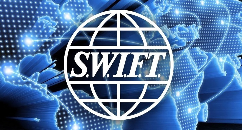 В Белом доме продолжают формировать список российских банков для отключения от SWIFT

