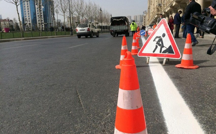 На ряде улиц и проспектов Баку ограничат движение транспорта