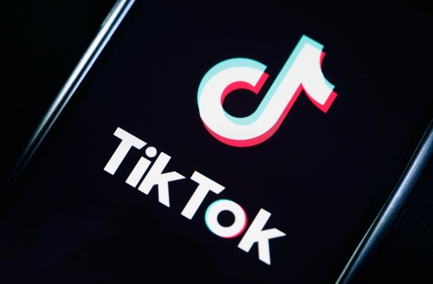 EC оставил RT и Sputnik без аккаунтов в TikTok
