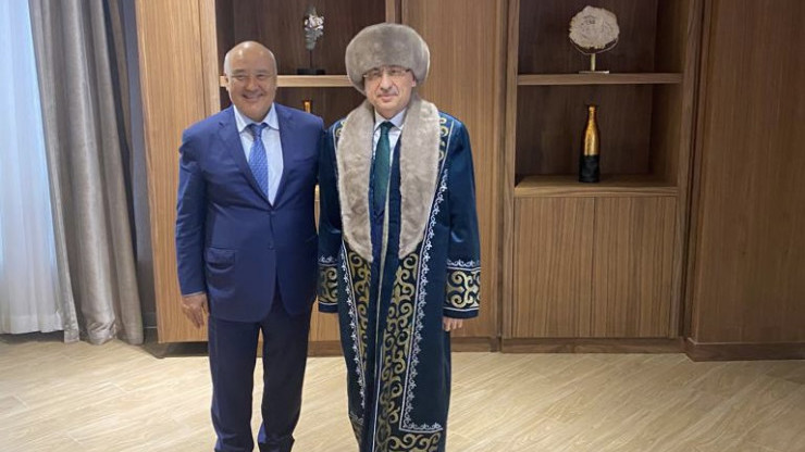 Вице-президент Турции Фуат Октай посетил Туркестан с рабочим визитом
