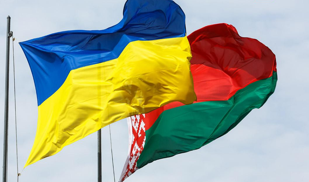 Белоруссия закрывает украинское консульство в Бресте
