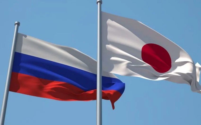 Япония ввела санкции против руководства РФ, включая Путина, Медведева и Лаврова