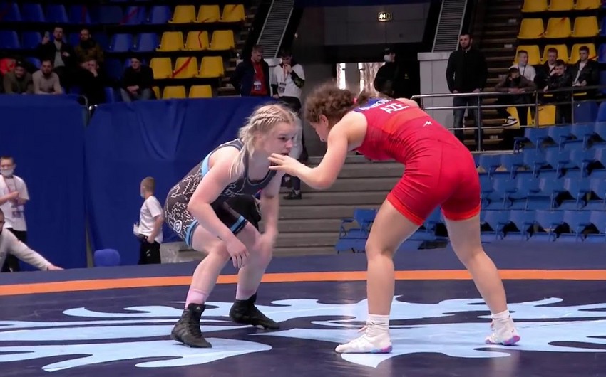 Чемпионат Европы по борьбе: две азербайджанские спортсменки вступают в борьбу
