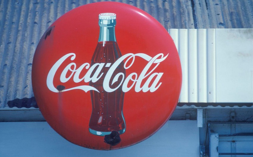 В Азербайджане компании Coca-Cola выписан штраф
