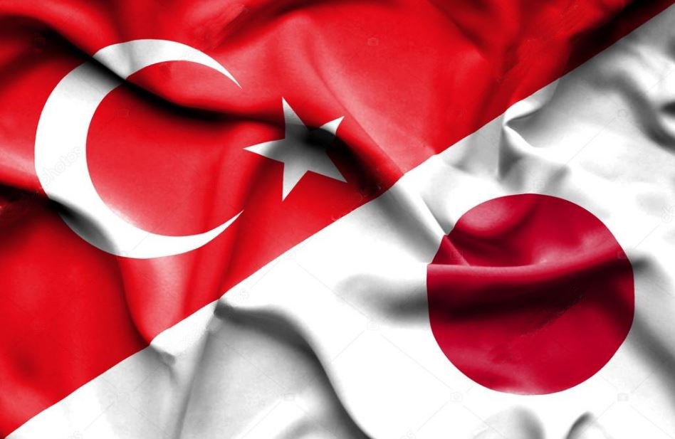 Глава МИД Японии поблагодарил Турцию за усилия по урегулированию ситуации на Украине