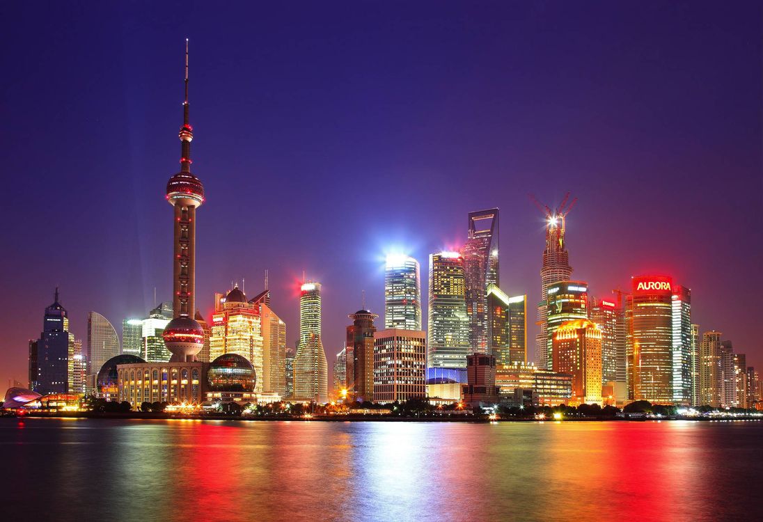 В Шанхае объявили крупнейший локдаун за два года
