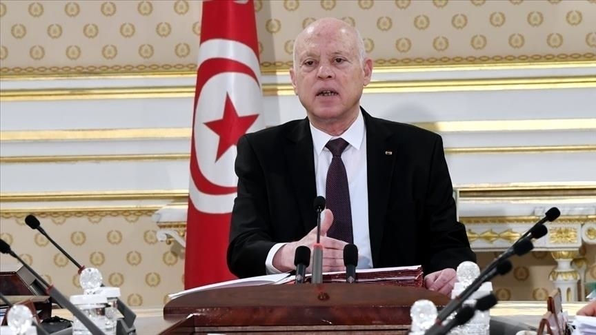 Президент Туниса назвал заседания парламента - угрозой нацбезопасности
