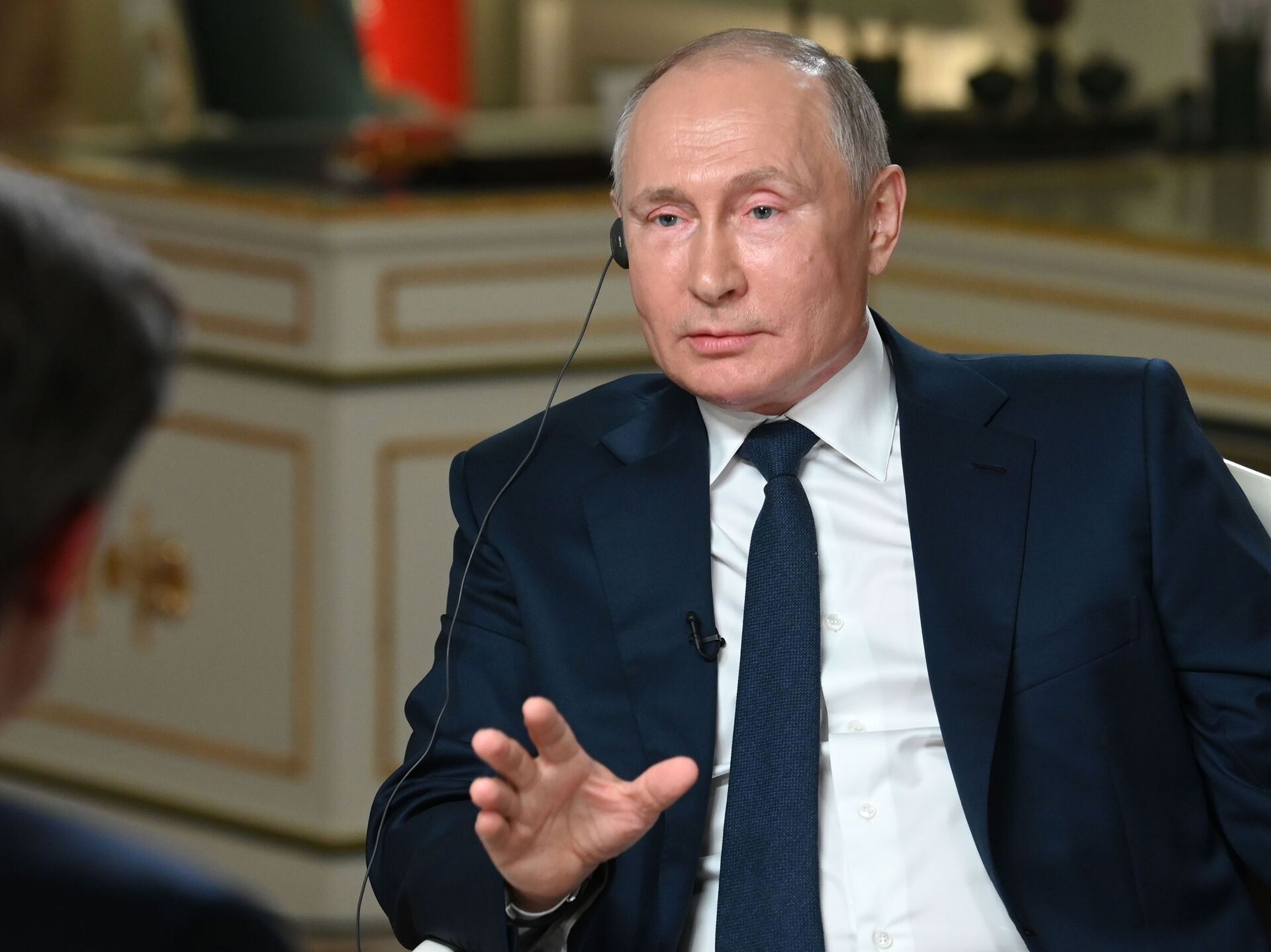 Путин рекомендовал не вмешиваться в ситуацию на Украине