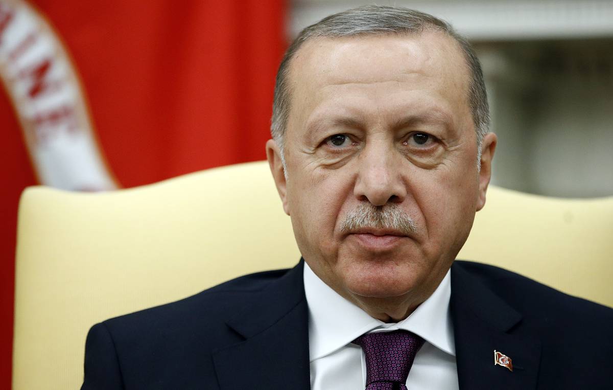 Эрдоган: необходимо поддерживать Стамбульский процесс для достижения мира на Украине
