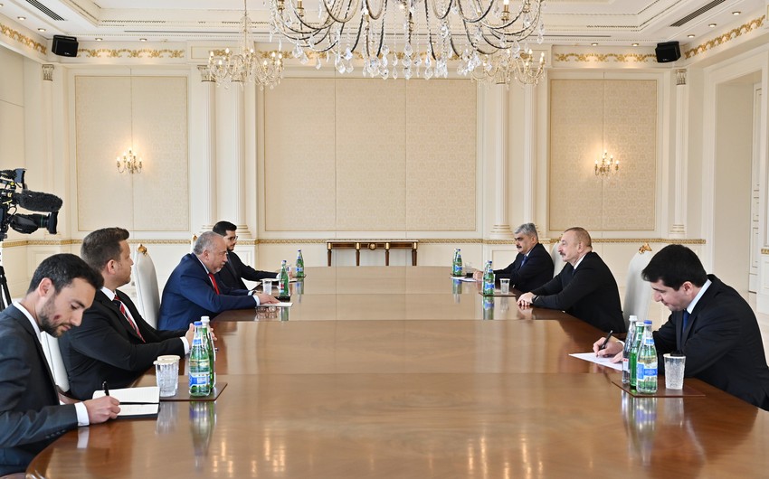 Президент Ильхам Алиев принял министра финансов Израиля
