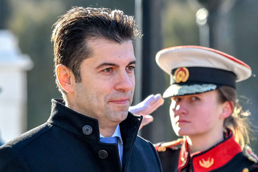 Премьер Болгарии заявил, что не боится ответа России в случае помощи Украине