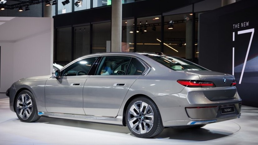 В Мюнхене прошла презентация нового BMW 7 Series 2023 - ВИДЕО
