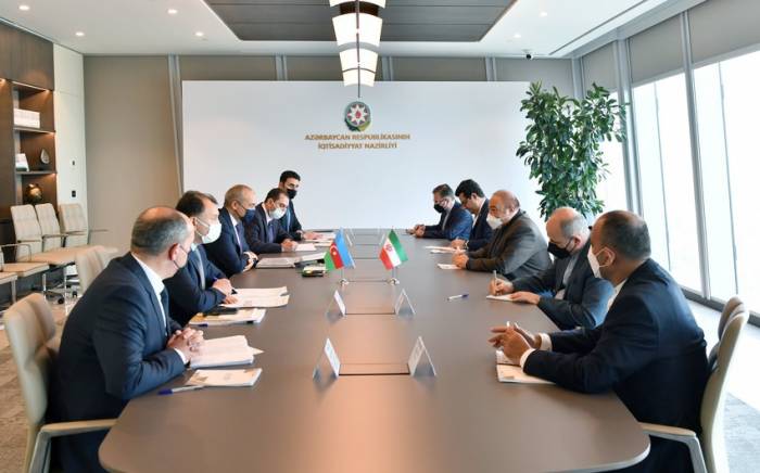 Азербайджан и Иран обсудили перспективы развития экономического сотрудничества
