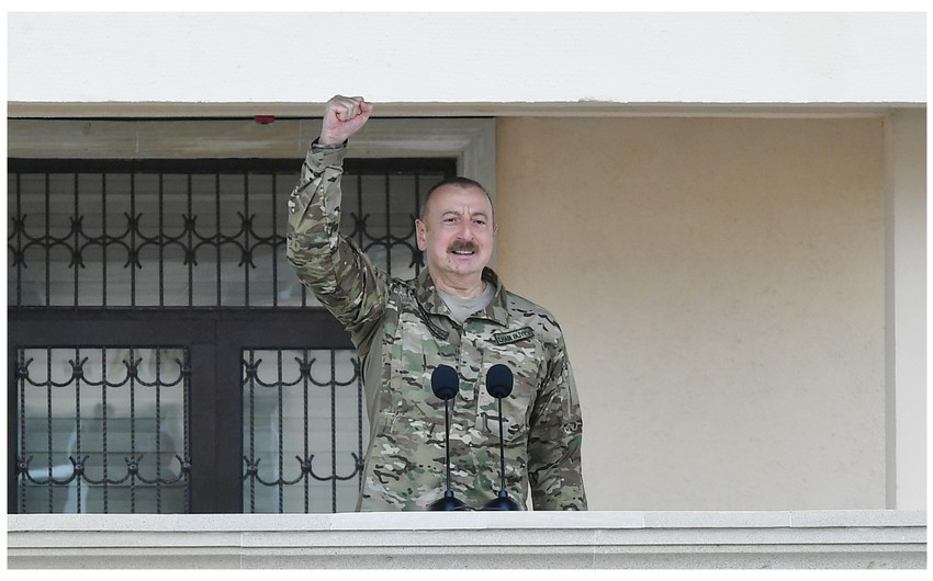Президент: Весь мир признает, что азербайджанцы сражались достойно
