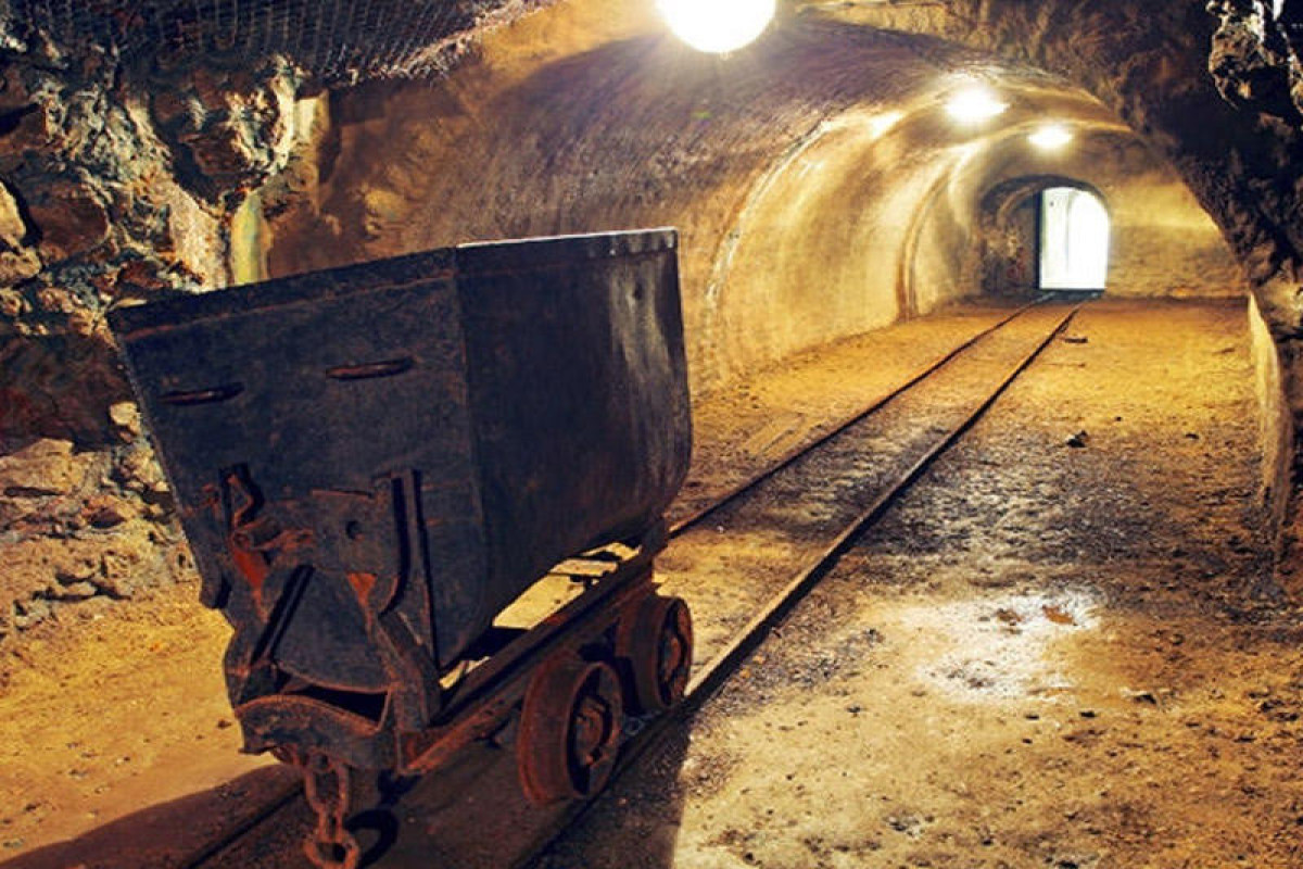 8 горняков стали жертвами обрушения угольной шахты на юге Сербии
