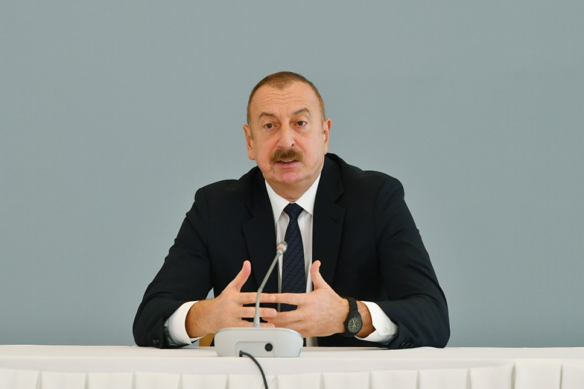 Президент Азербайджана: Мы воспринимаем армян, проживающих в Карабахе, как своих граждан
