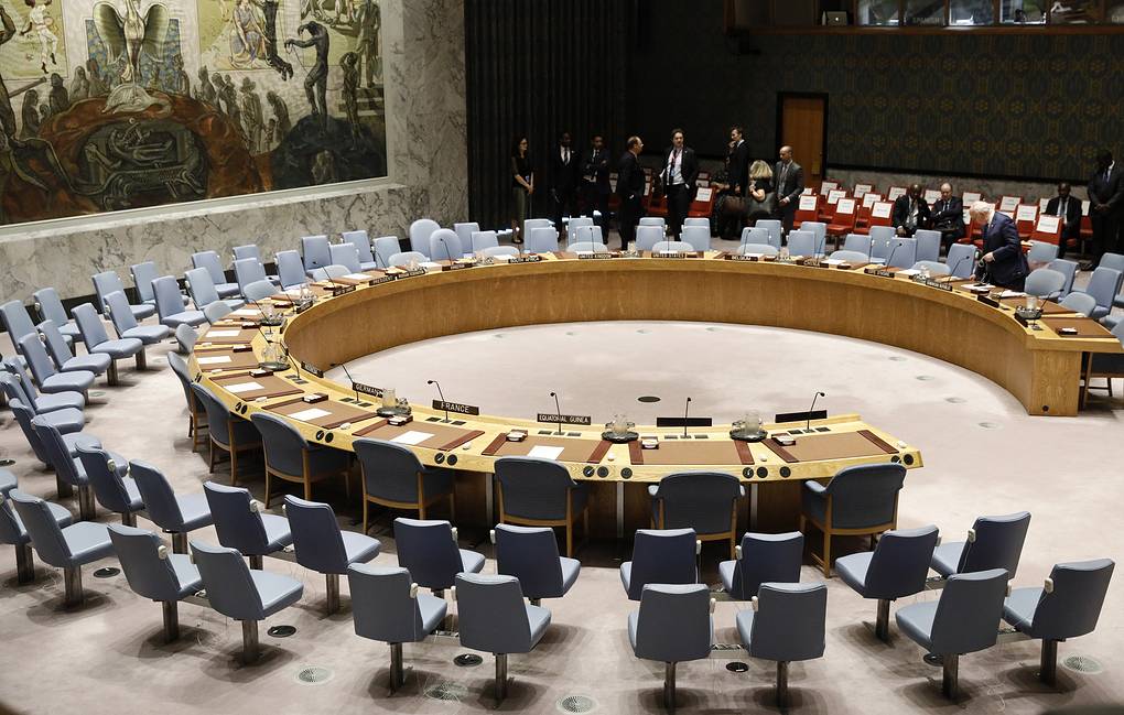 ООН считает важной организацию гуманитарных коридоров из Мариуполя
