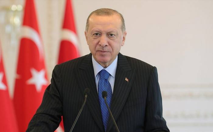 Эрдоган подал в суд на лидера оппозиции с требованием возместить моральный ущерб
