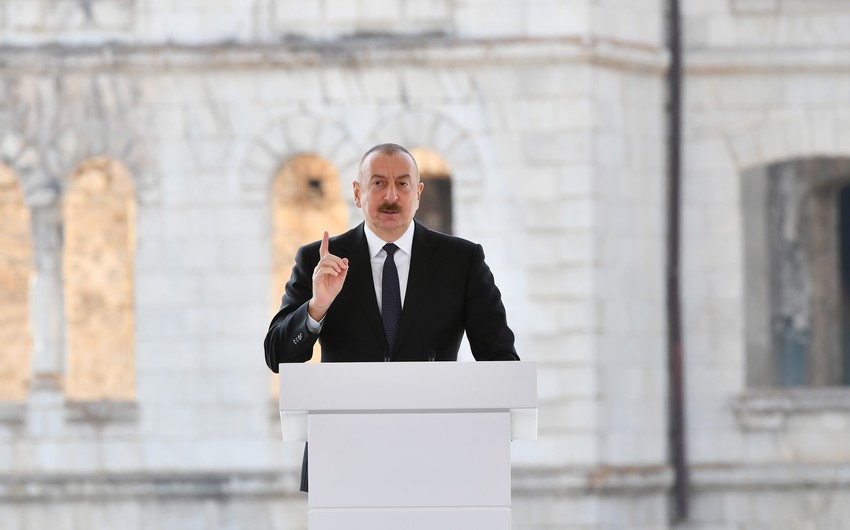 Президент Азербайджана: Минская группа фактически парализована в 2019 году

