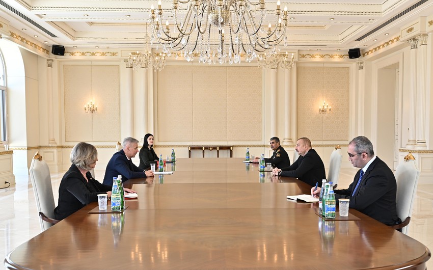 Президент Ильхам Алиев принял заместителя премьер-министра Латвии
