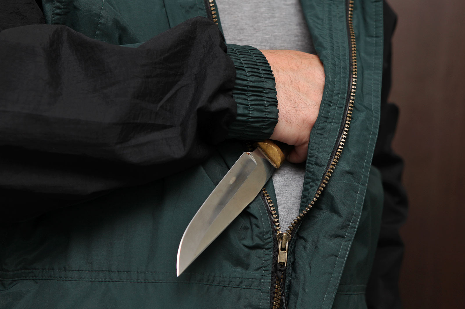 В центральной Англии в результате нападения 11 человек получили ножевые ранения